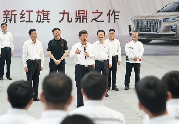Xi stresses nation's competitiveness