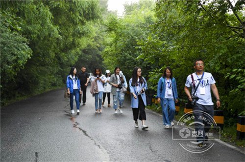 Changchun Summer Relaxation Festival kicks off in Jingyuetan Park