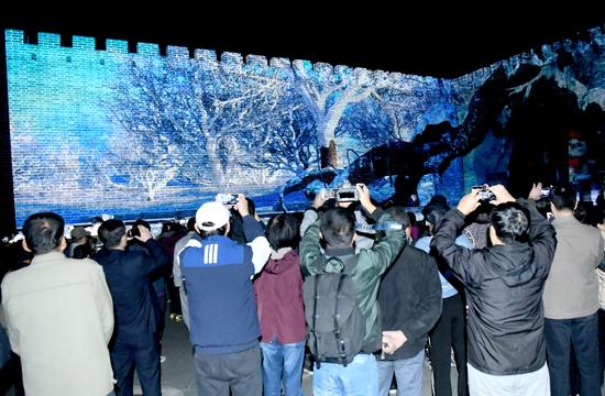 Jilin promotes snow tourism with 3D mapping show
