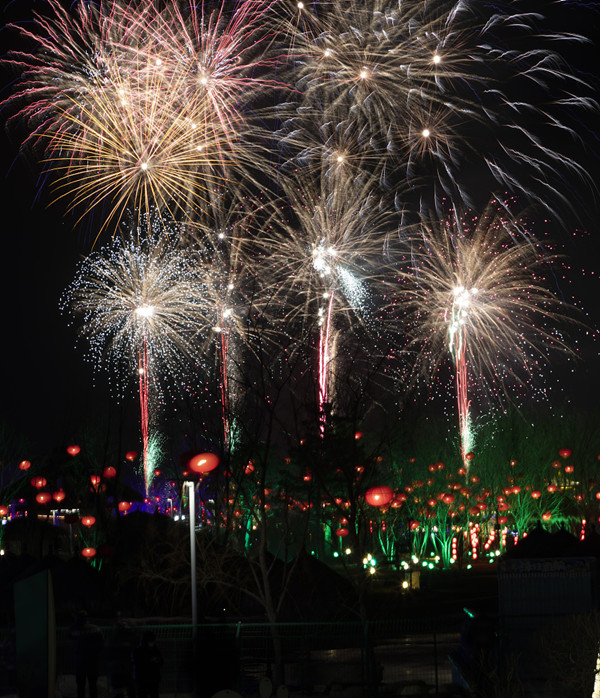 Celebrations in Meihekou city herald Lantern Festival