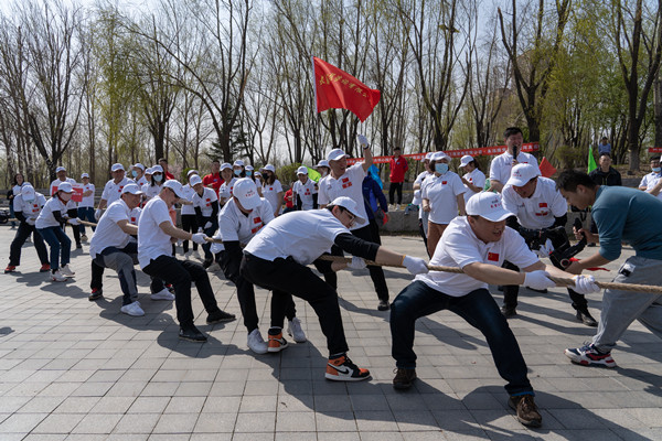 Tug of war held in celebration of 100th anniversary of CPC